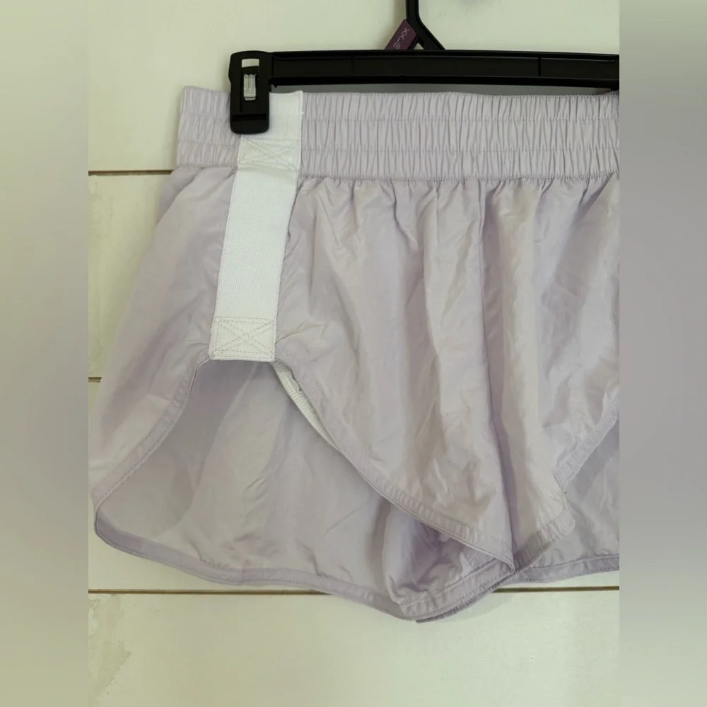 NWOT FREE PEOPLE Trail Angel Shorts shorts Small activewear athletic - Picture 3 of 7